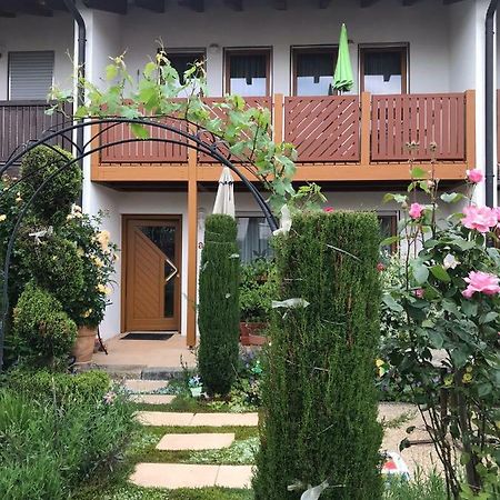 Ferienappartement Souterrain Volkertshausen Zewnętrze zdjęcie